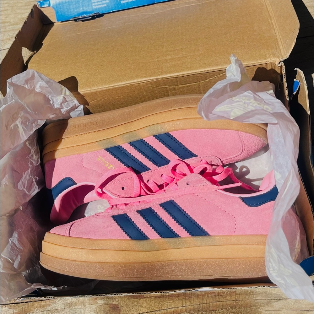 Adidas Gazelle Pink Glow Sneakers